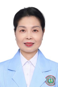 李  瑶