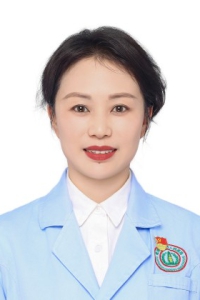 罗  清